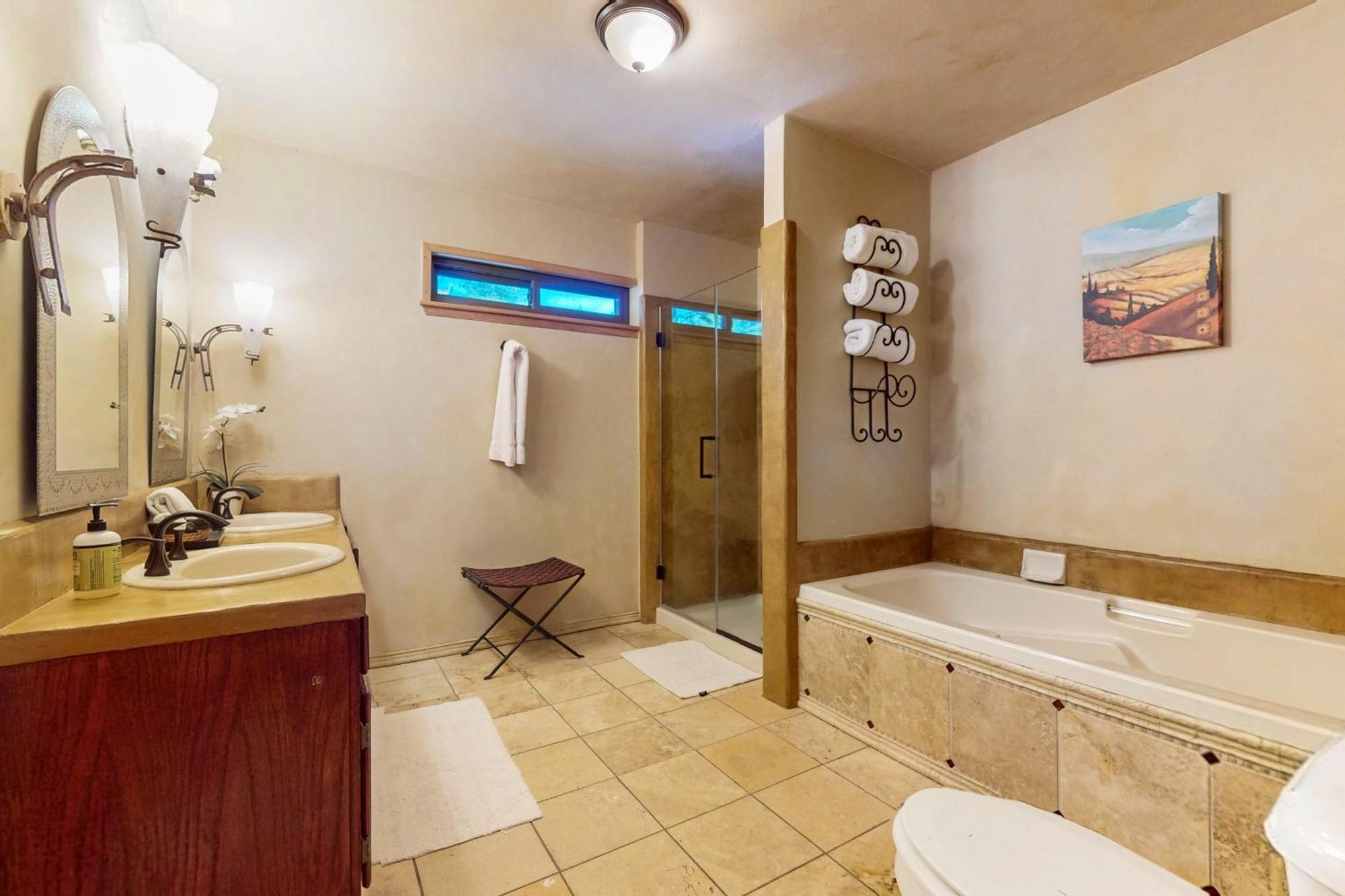 Tastefully-Updated, Classic Tahoe Family Home Truckee Bagian luar foto