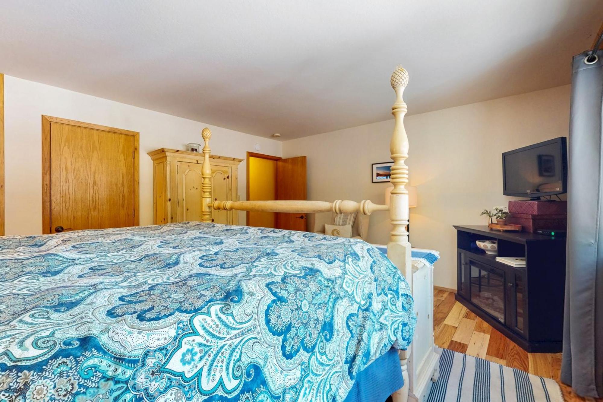 Tastefully-Updated, Classic Tahoe Family Home Truckee Bagian luar foto