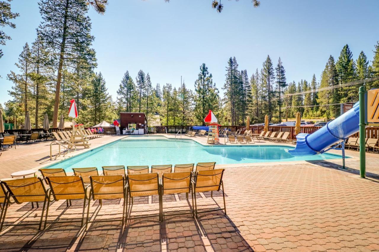 Tastefully-Updated, Classic Tahoe Family Home Truckee Bagian luar foto